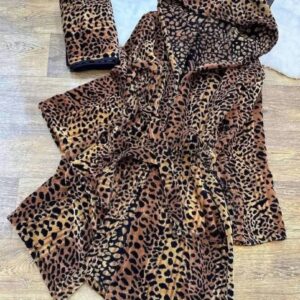 رداء حمام طويل + منشفة